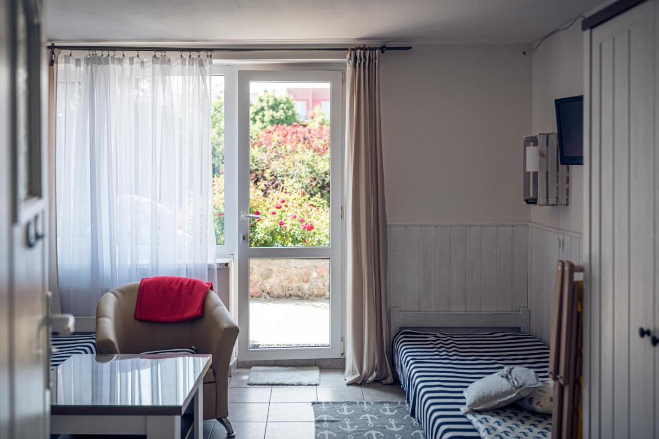 Nadmorskie Pokoje Super Lokalizacja Apartman Kołobrzeg Kültér fotó