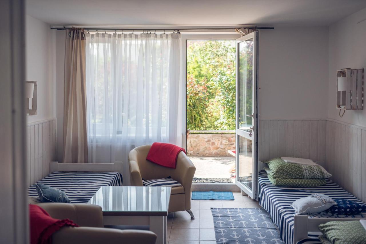 Nadmorskie Pokoje Super Lokalizacja Apartman Kołobrzeg Kültér fotó